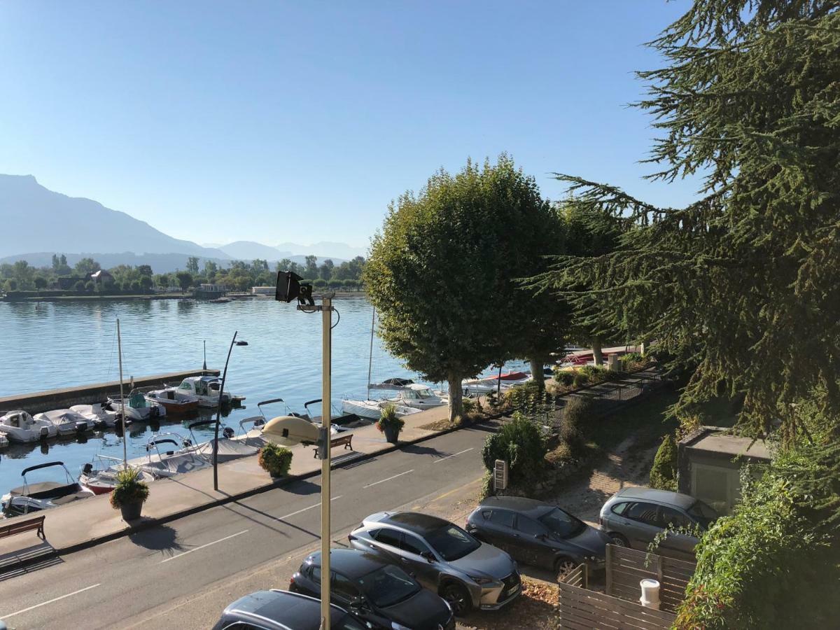 Pause Detente Sur La Port Du Bourget Du Lac 르보젯두락 외부 사진